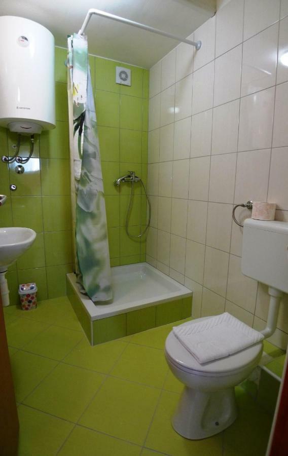 Kuc Kuc Apartmani Karlovac Exterior photo